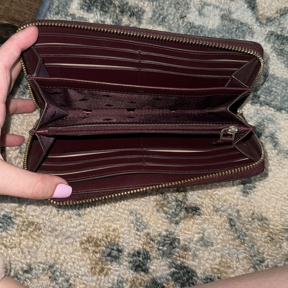 Kate Spade Large Continental Wallet - Picture 3 of 5